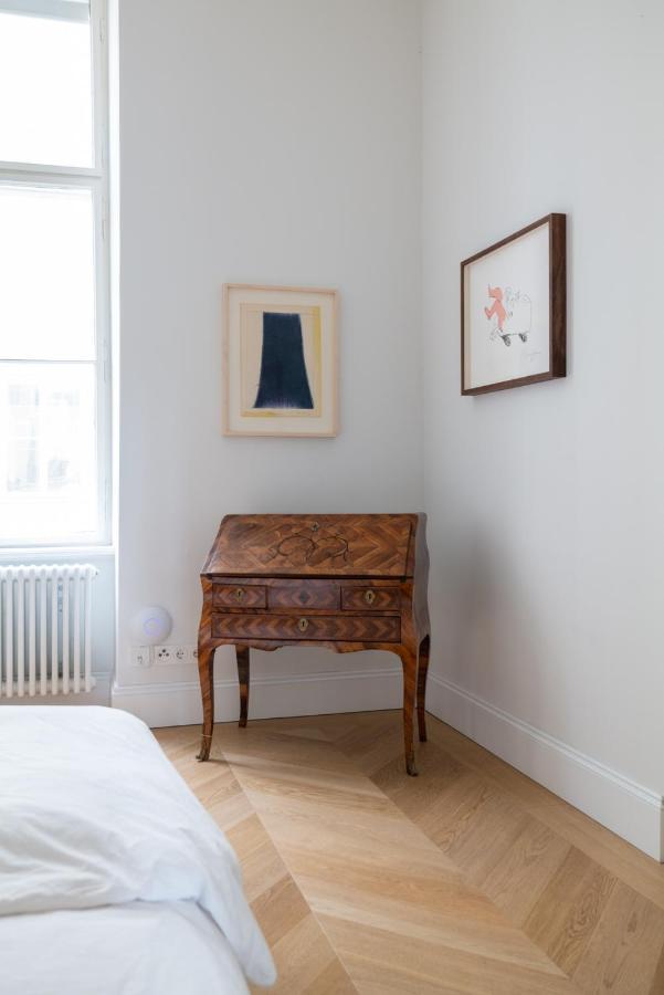 2-bedroom With Private Library Apartment Wien